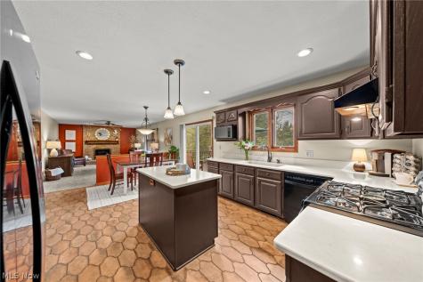 5330 Young Road Stow OH 44224
