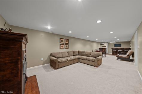 5330 Young Road Stow OH 44224