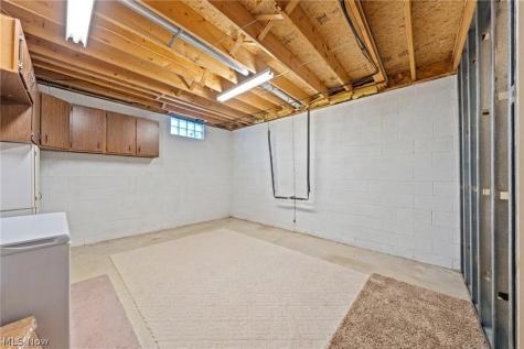 5330 Young Road Stow OH 44224
