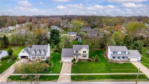 5330 Young Road Stow OH 44224
