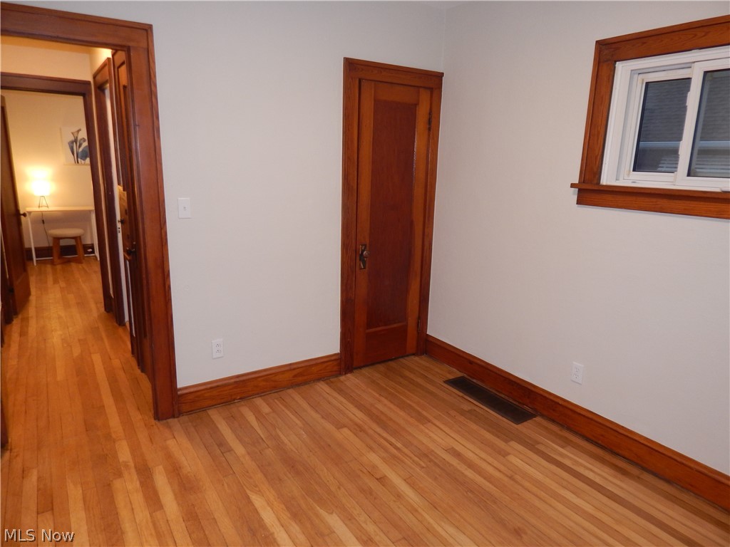 1718 Cook Avenue Cleveland OH 44109