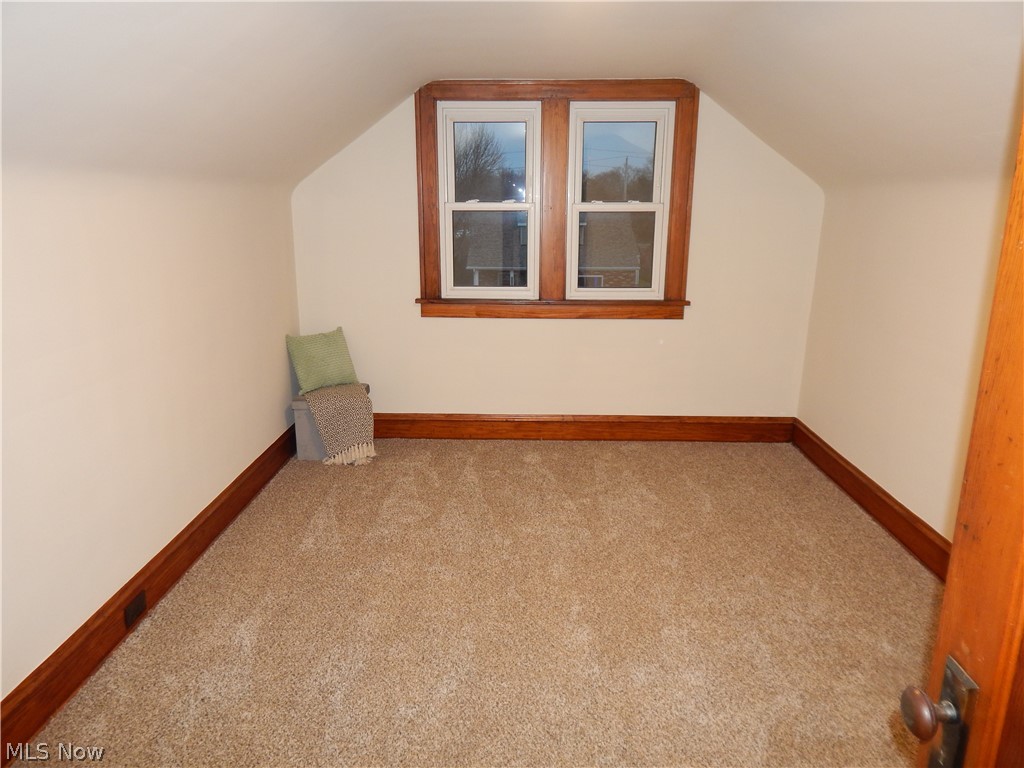 1718 Cook Avenue Cleveland OH 44109