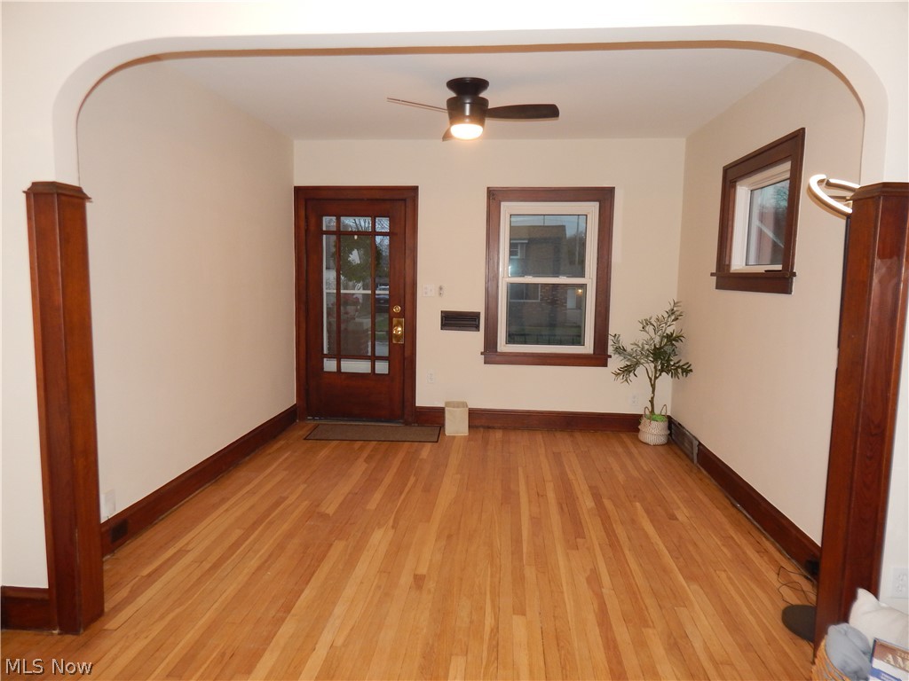 1718 Cook Avenue Cleveland OH 44109