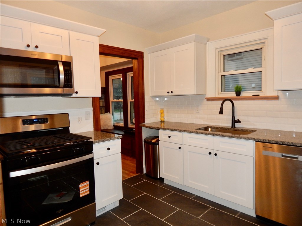 1718 Cook Avenue Cleveland OH 44109