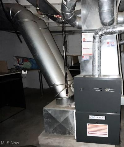 3373 W 86th Street Cleveland OH 44102