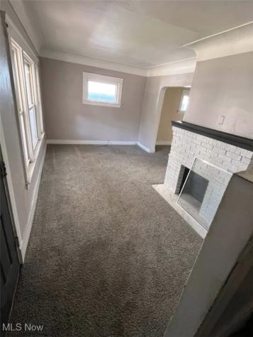 3373 W 86th Street Cleveland OH 44102