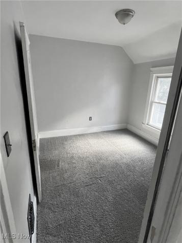 3373 W 86th Street Cleveland OH 44102