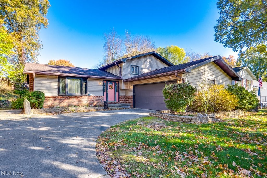 435 Bonshire Road Akron OH 44319