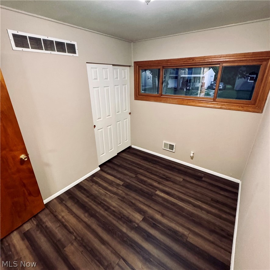 1093 Sutherland Avenue Akron OH 44314