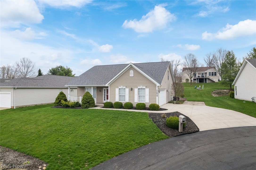 1254 White Stone Circle NE Canton OH 44721