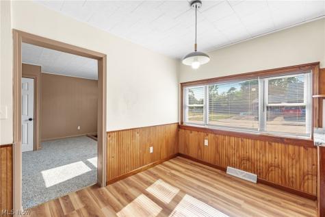 143 Grandview Avenue Wadsworth OH 44281