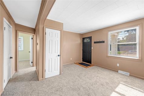 143 Grandview Avenue Wadsworth OH 44281