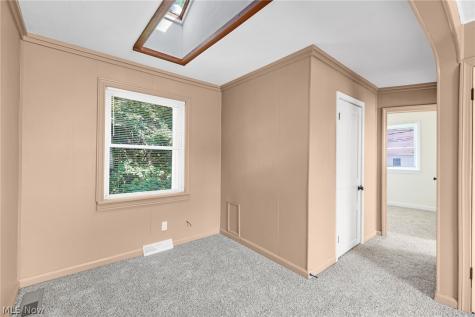 143 Grandview Avenue Wadsworth OH 44281