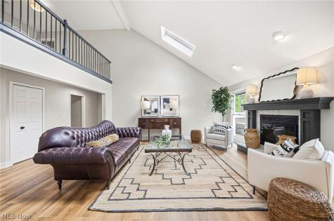 18964 Bears Paw Lane Strongsville OH 44136