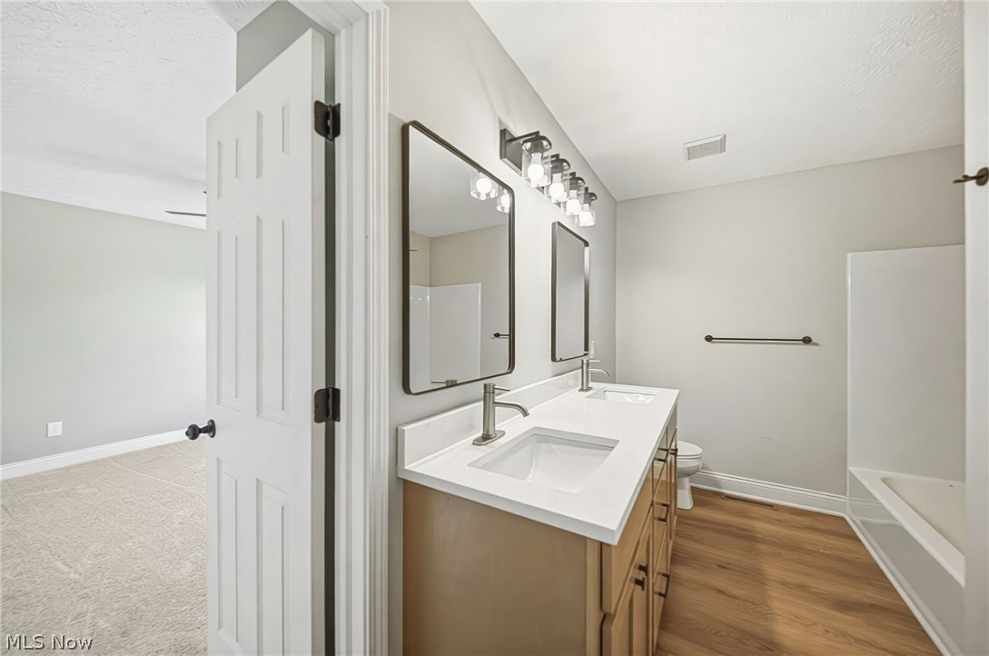 18964 Bears Paw Lane Strongsville OH 44136