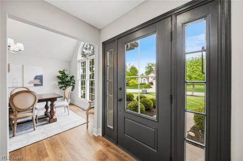 18964 Bears Paw Lane Strongsville OH 44136