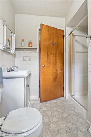 9864 Louisville Street NE Louisville OH 44710