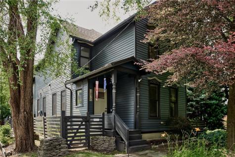 1870 W 44th Street Cleveland OH 44113