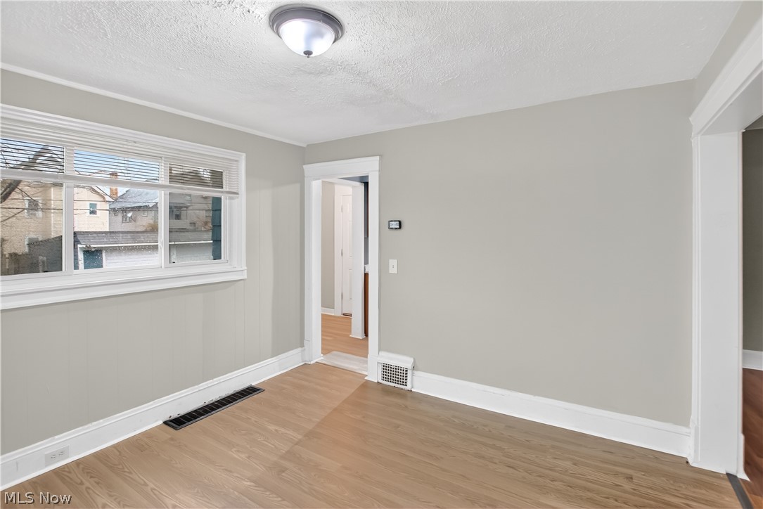 884 Nela View Road Cleveland Heights OH 44112