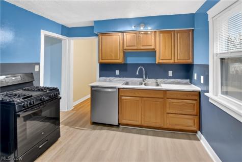 884 Nela View Road Cleveland Heights OH 44112