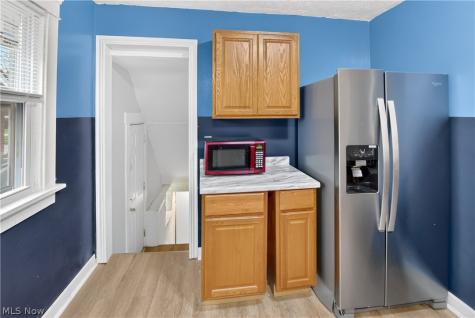 884 Nela View Road Cleveland Heights OH 44112