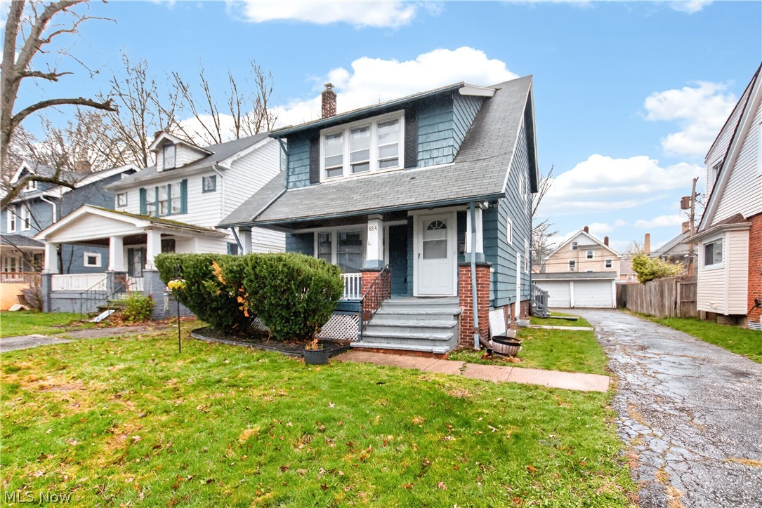 884 Nela View Road Cleveland Heights OH 44112