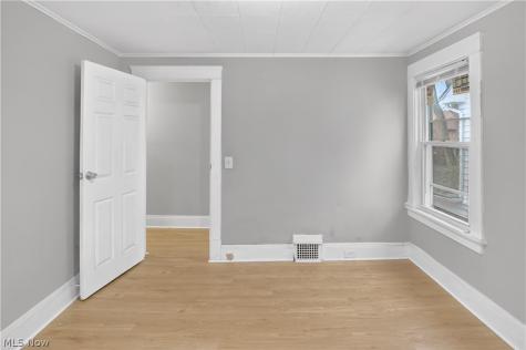 884 Nela View Road Cleveland Heights OH 44112