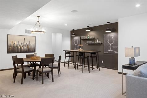 36 Boulder Boulevard Peninsula OH 44264