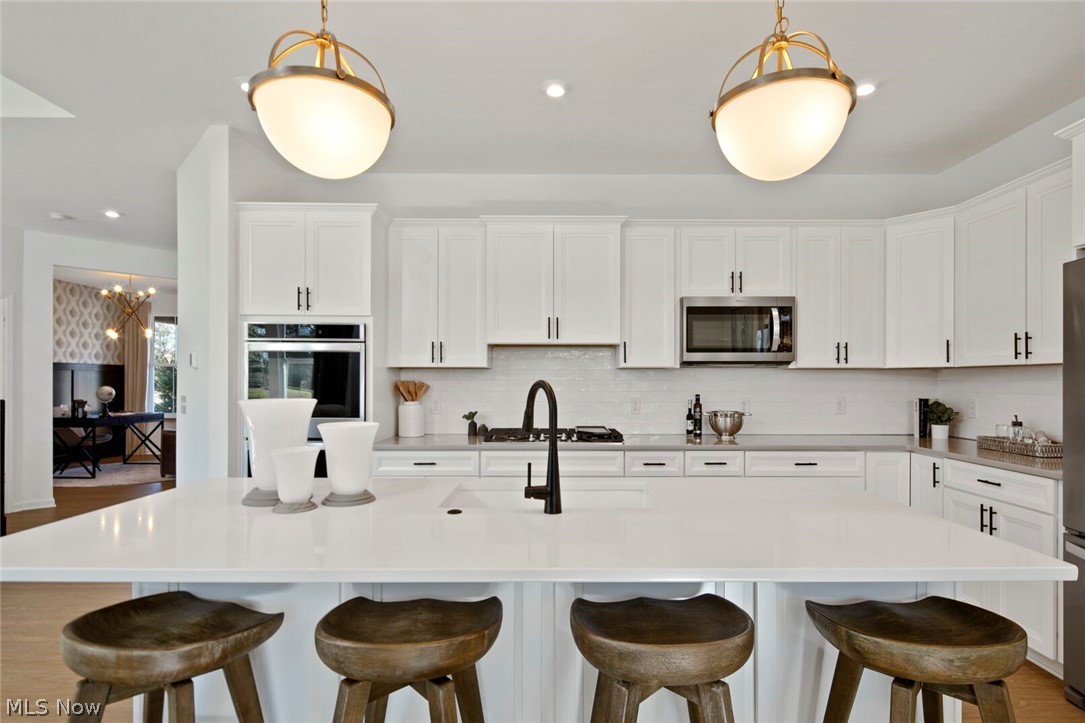 36 Boulder Boulevard Peninsula OH 44264