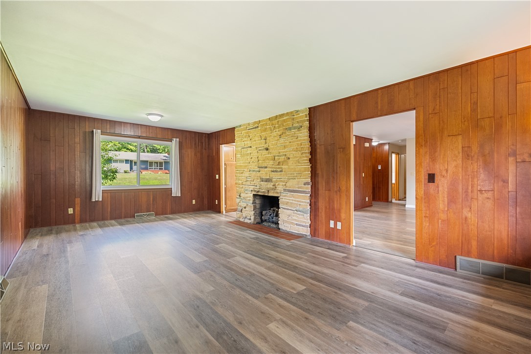 331 Mark Drive Tallmadge OH 44278