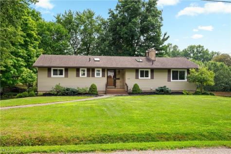 331 Mark Drive Tallmadge OH 44278