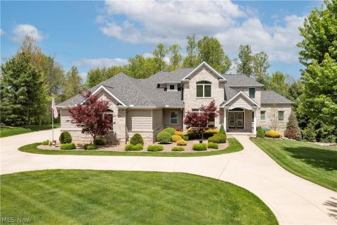 1783 Hawksledge Court Hinckley OH 44233