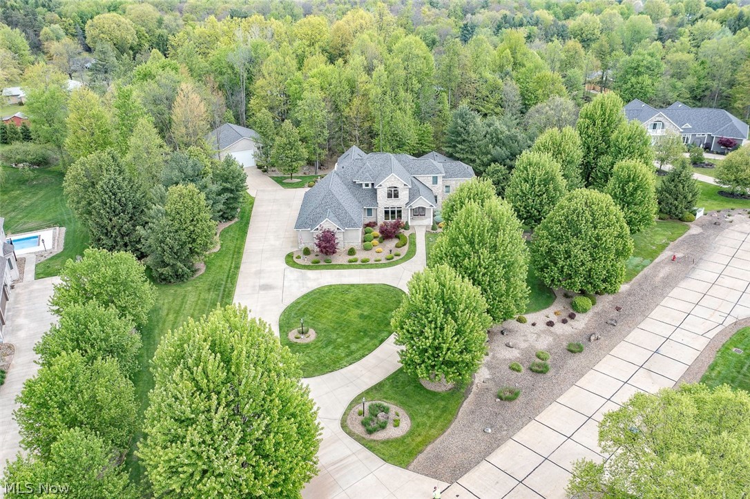 1783 Hawksledge Court Hinckley OH 44233