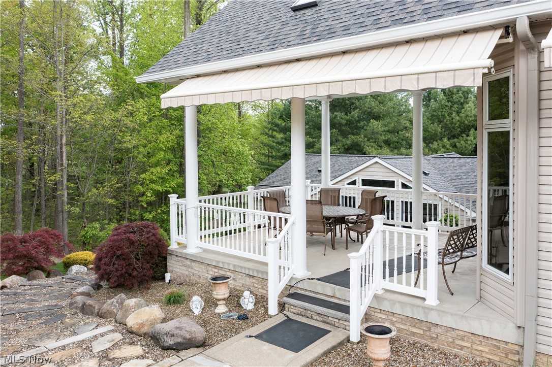 1783 Hawksledge Court Hinckley OH 44233