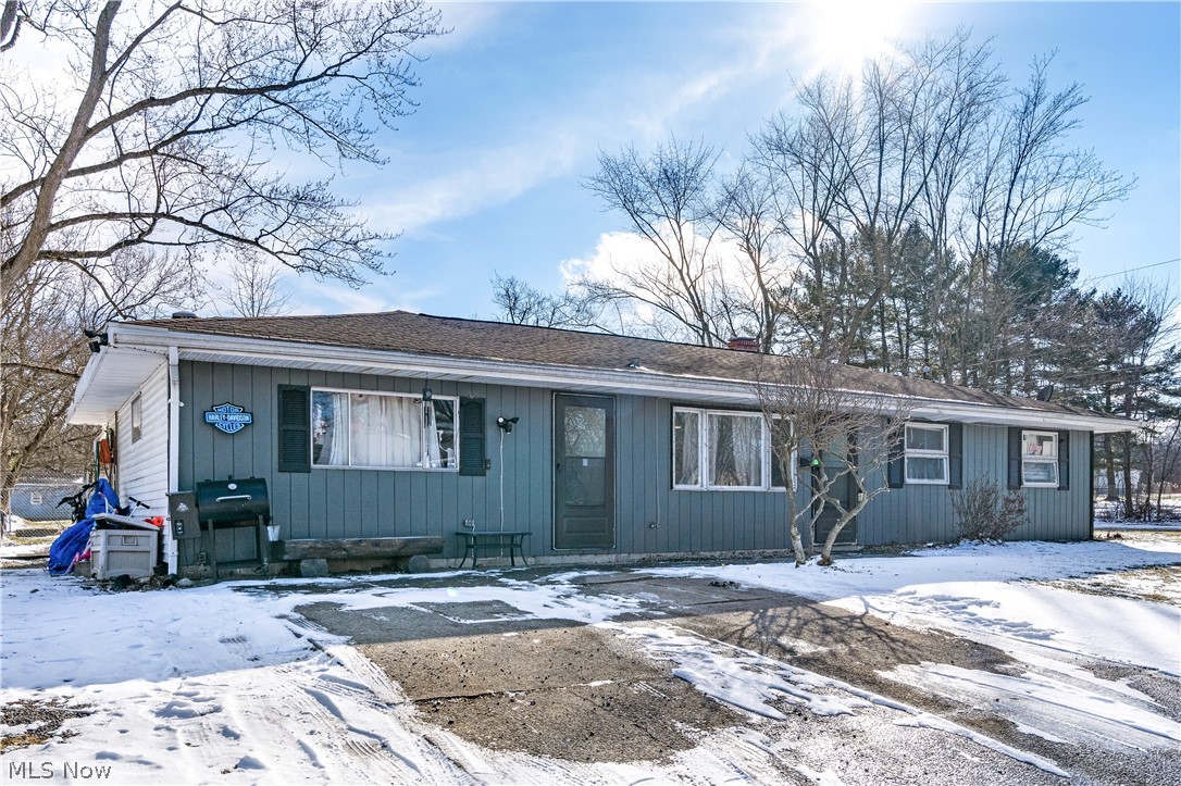 181 N Yorkshire Austintown OH 44515