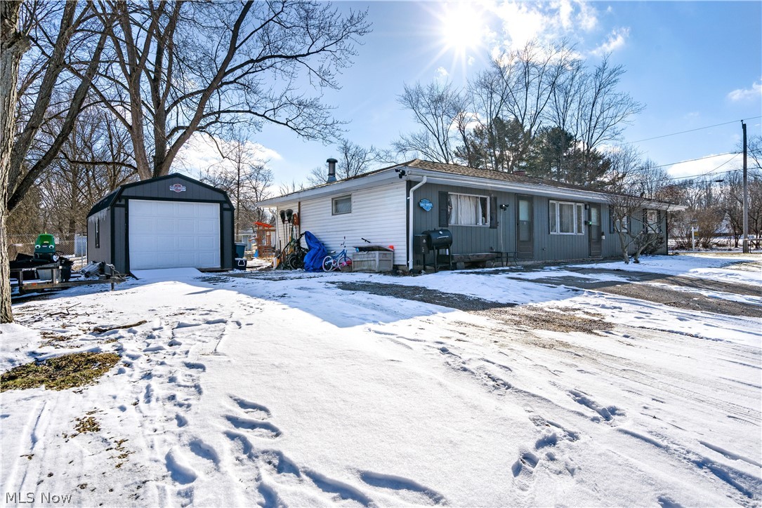 181 N Yorkshire Austintown OH 44515