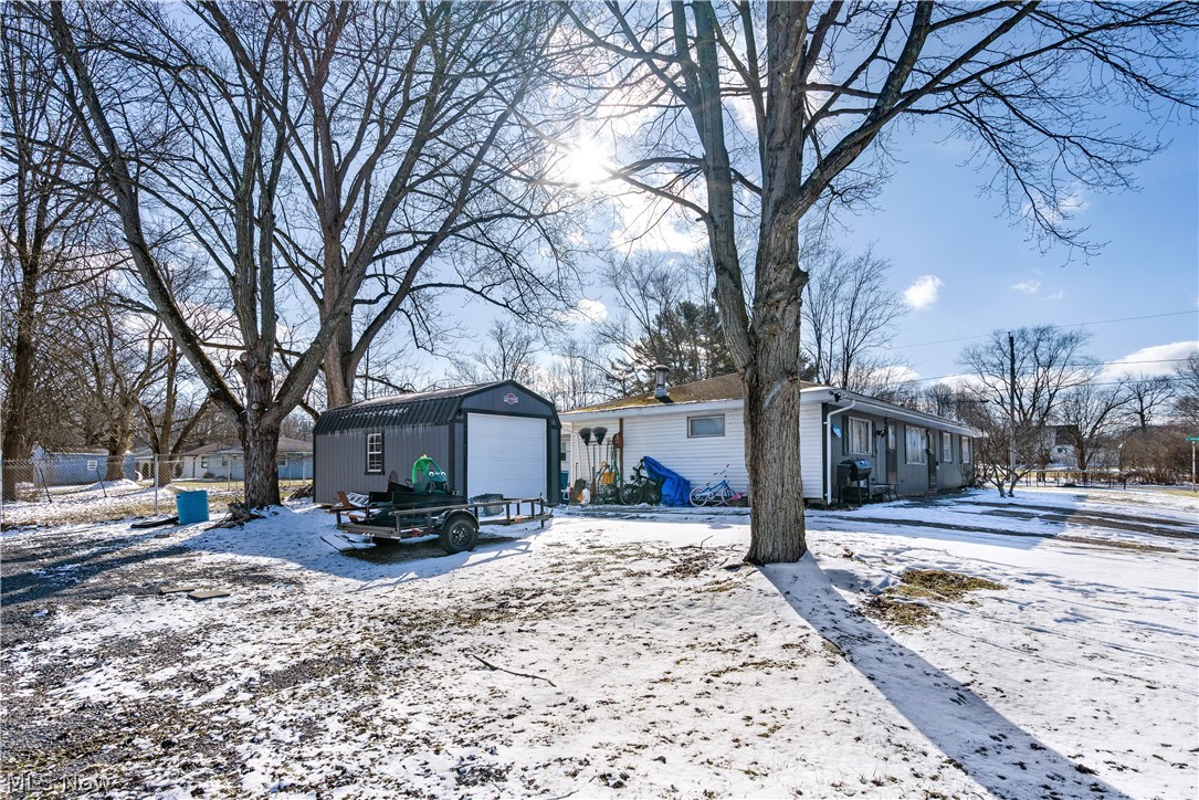 181 N Yorkshire Austintown OH 44515