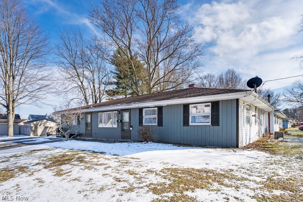 181 N Yorkshire Austintown OH 44515