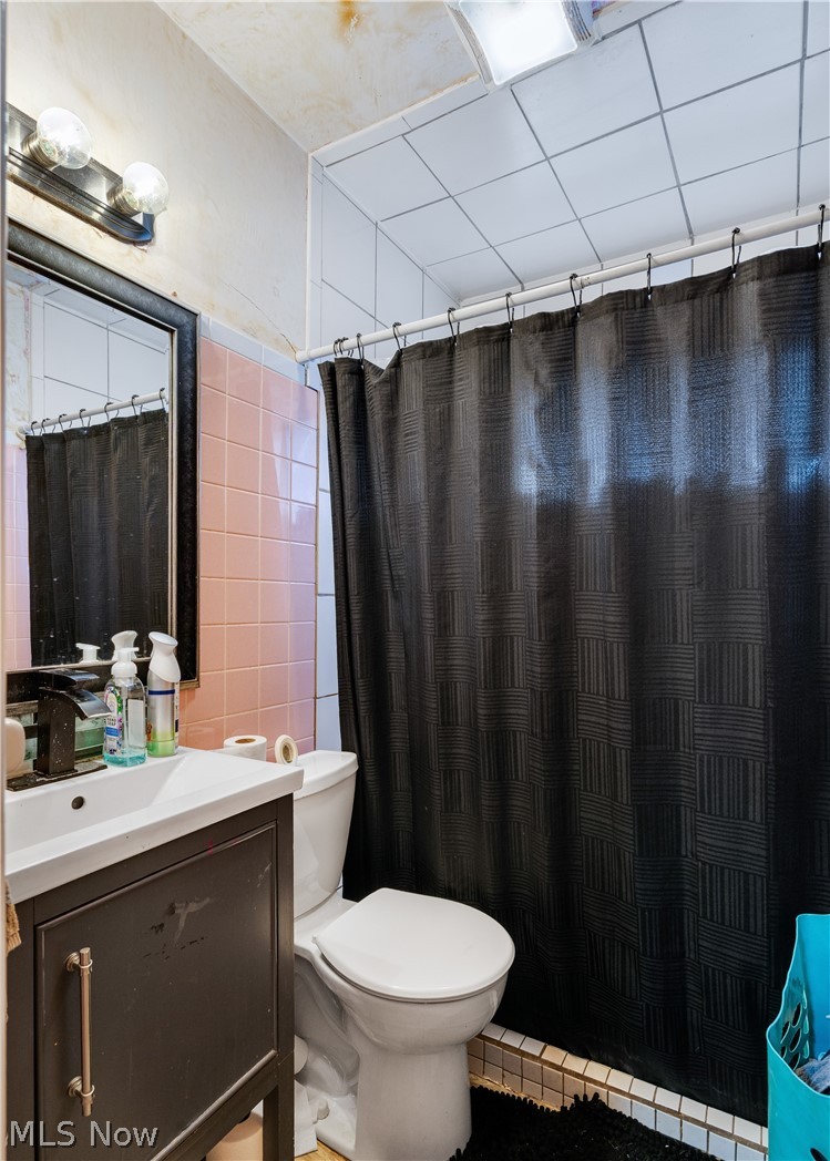 181 N Yorkshire Austintown OH 44515