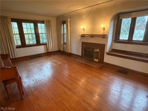 1133 Bellview Street NE Canton OH 44721