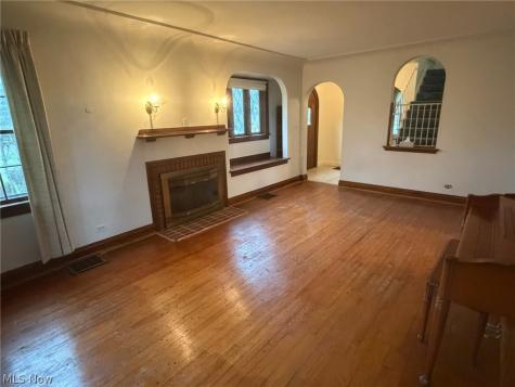 1133 Bellview Street NE Canton OH 44721