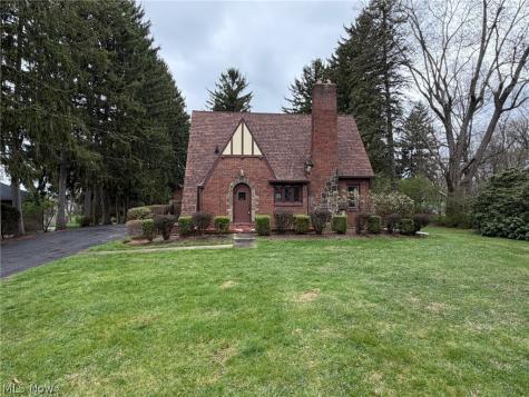 1133 Bellview Street NE Canton OH 44721
