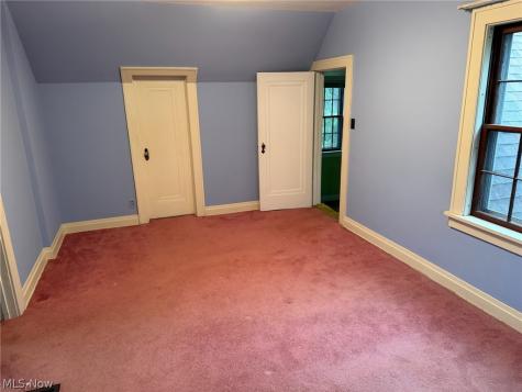 1133 Bellview Street NE Canton OH 44721