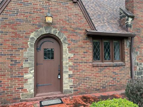 1133 Bellview Street NE Canton OH 44721