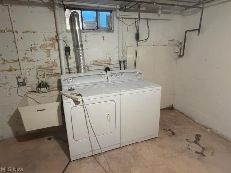 1133 Bellview Street NE Canton OH 44721
