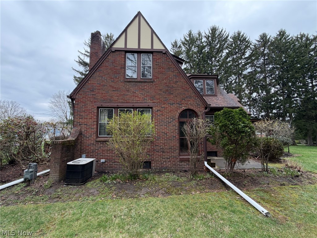 1133 Bellview Street NE Canton OH 44721