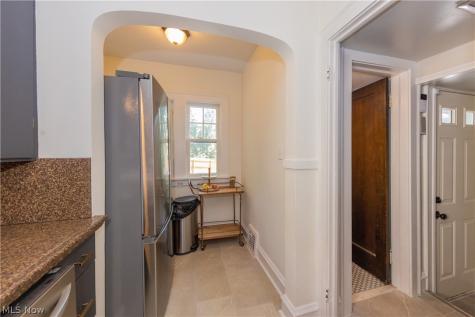 2329 S Taylor Road Cleveland Heights OH 44118