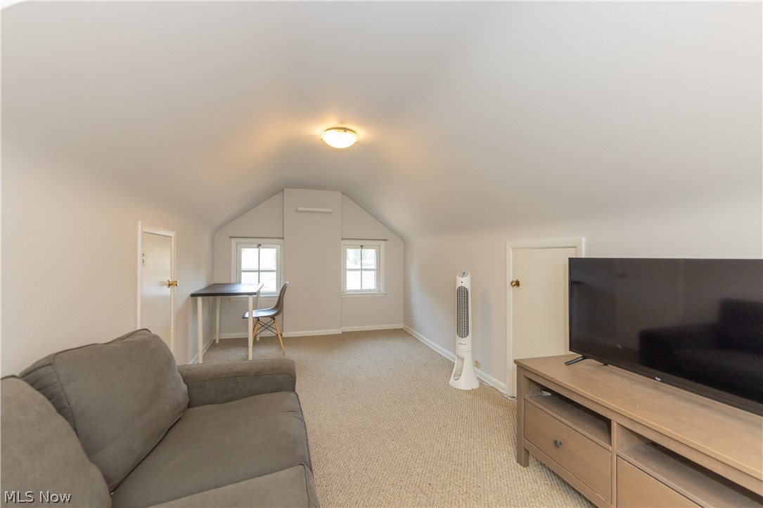 2329 S Taylor Road Cleveland Heights OH 44118
