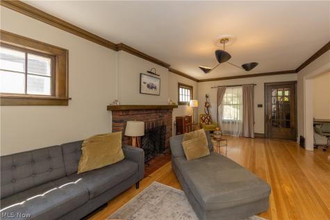 2329 S Taylor Road Cleveland Heights OH 44118
