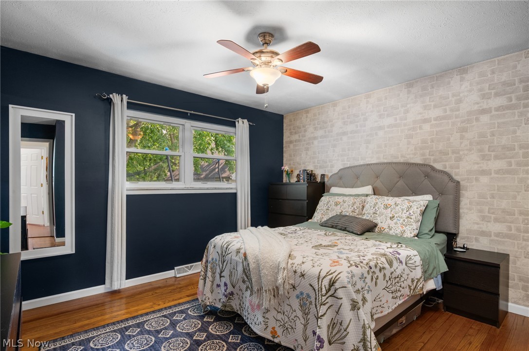 23929 Lebern Drive North Olmsted OH 44070
